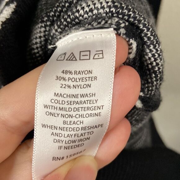 NWT Willow & Wind Wave Printed Dress size Small - Picture 5 of 7